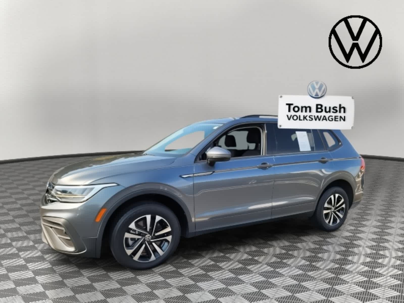 2022 Volkswagen Tiguan S