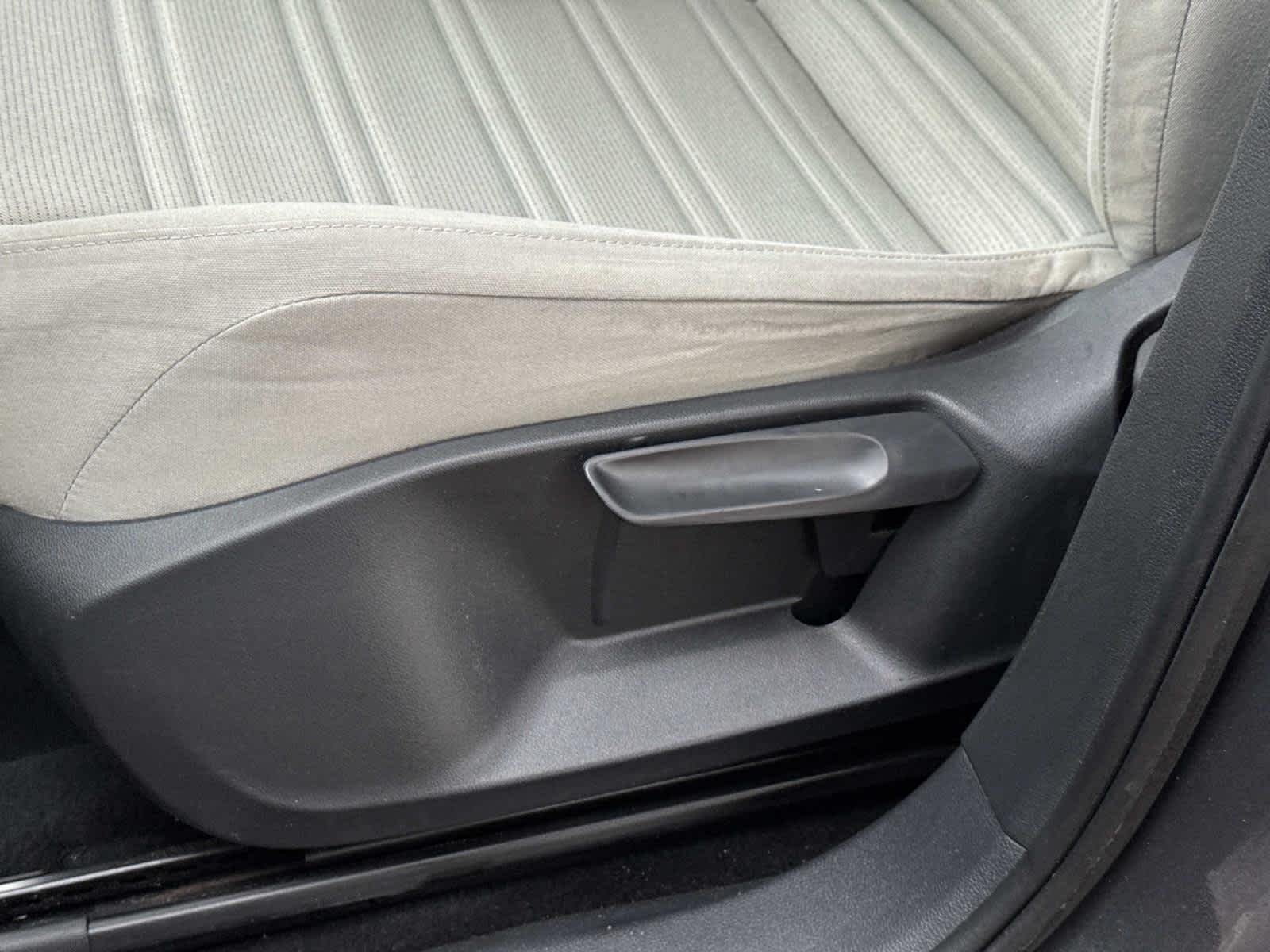 2022 Volkswagen Tiguan S