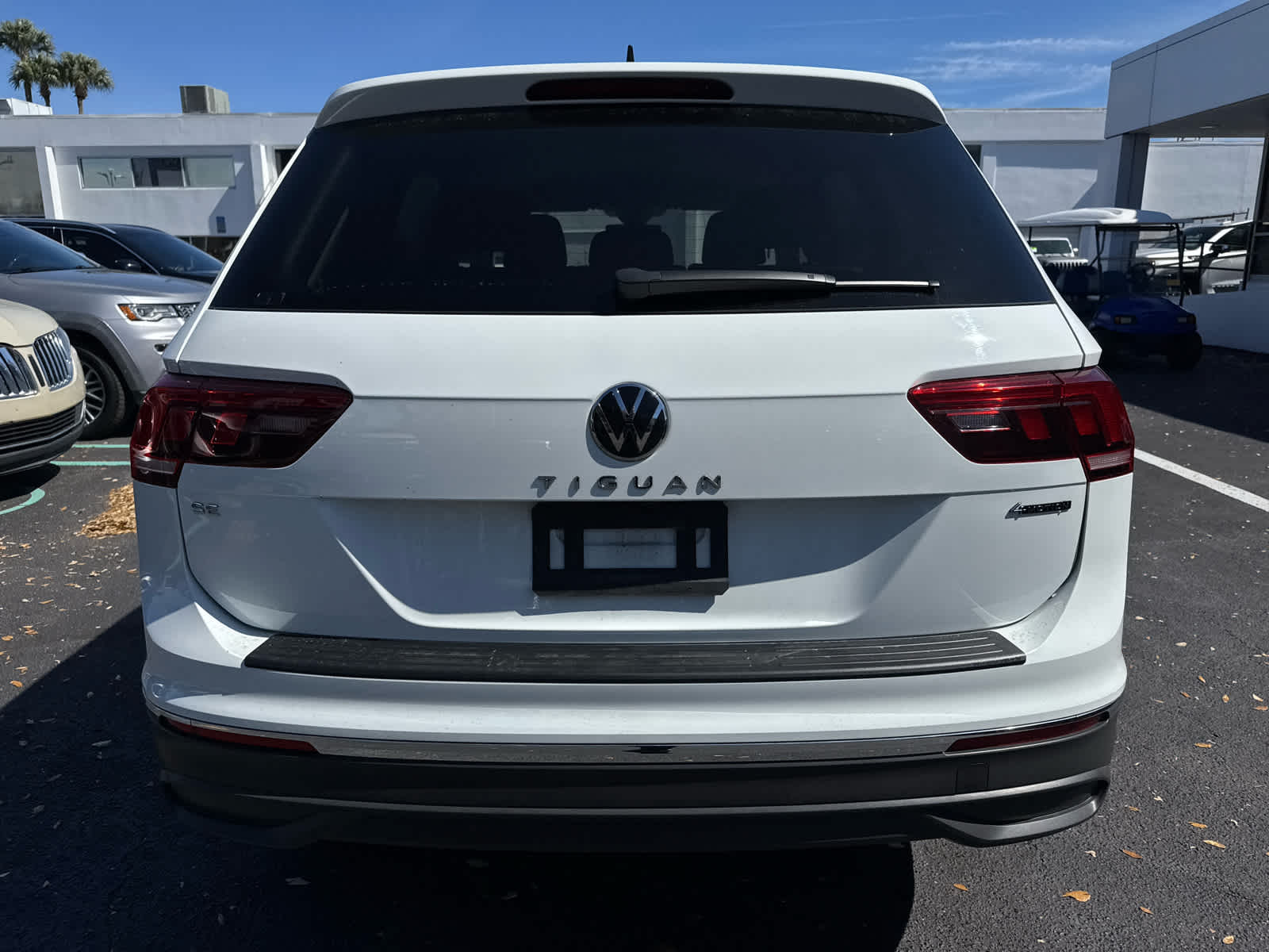 2024 Volkswagen Tiguan SE