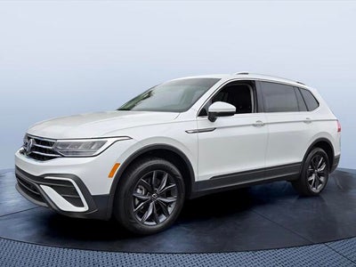 2023 Volkswagen Tiguan SE