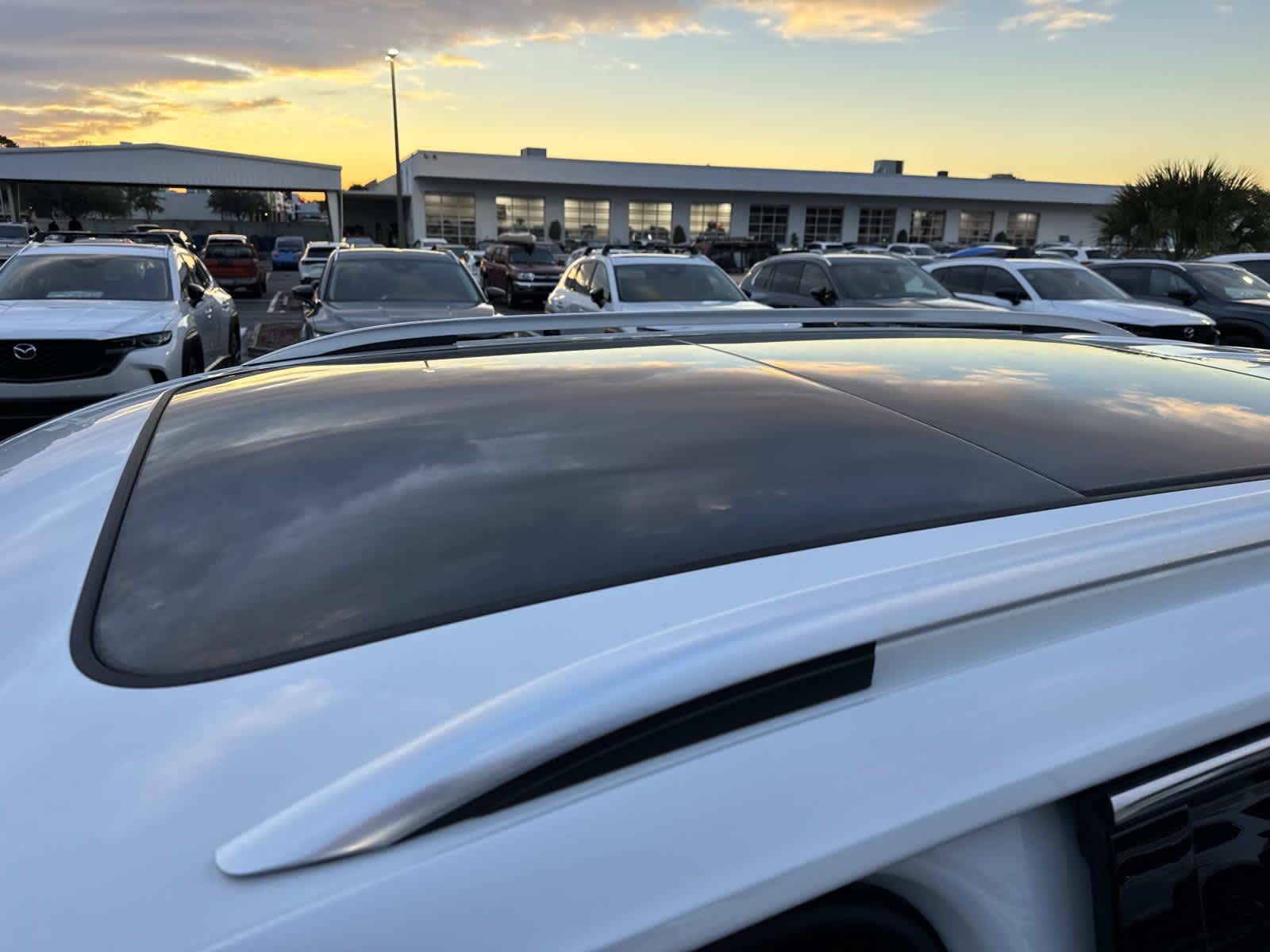 2024 Volkswagen Tiguan SEL R-Line