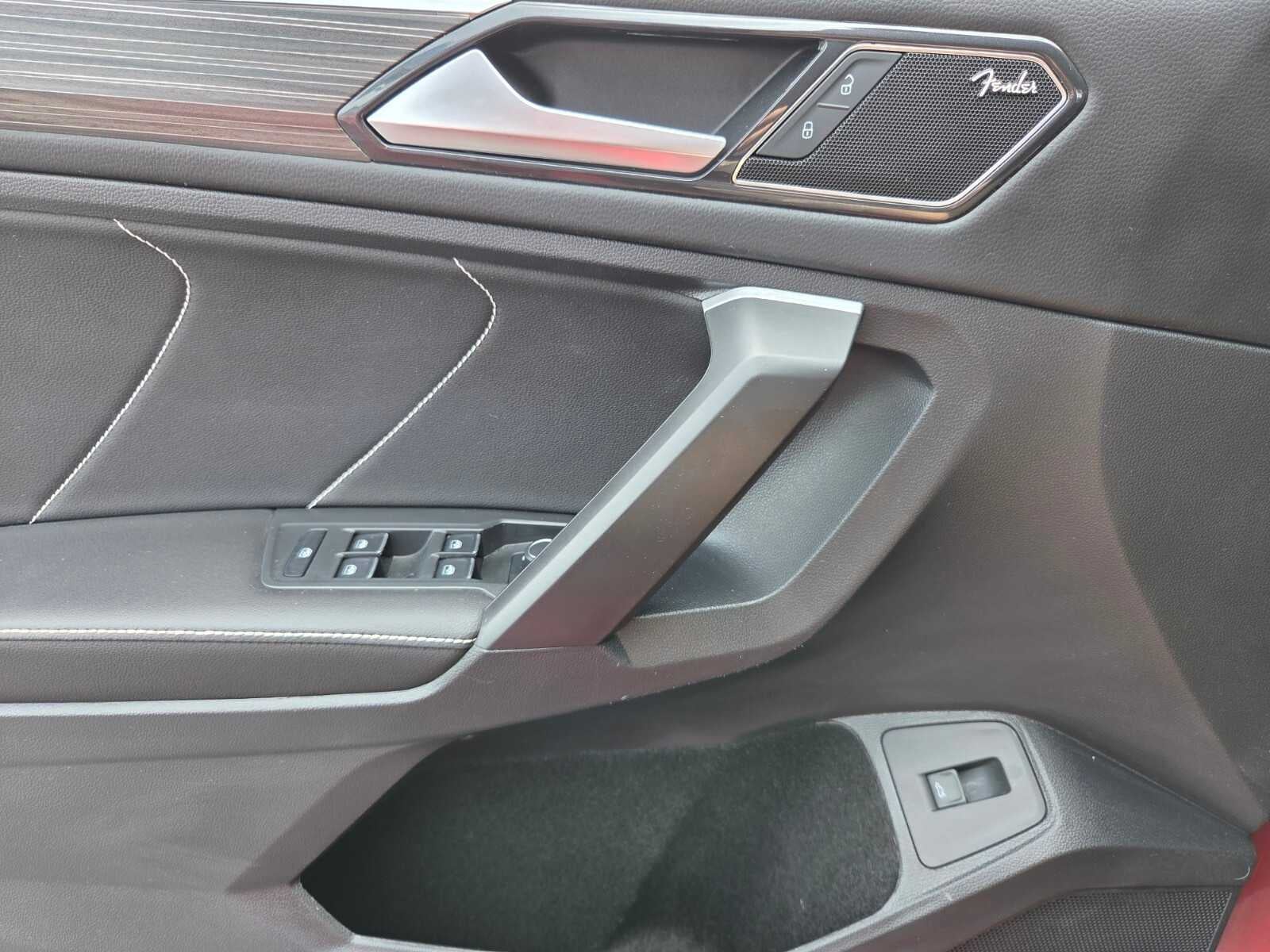 2024 Volkswagen Tiguan SEL R-Line