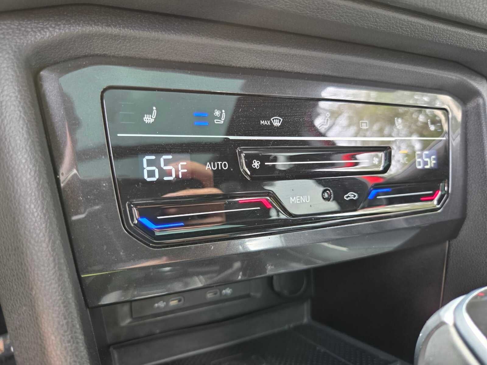 2024 Volkswagen Tiguan SEL R-Line