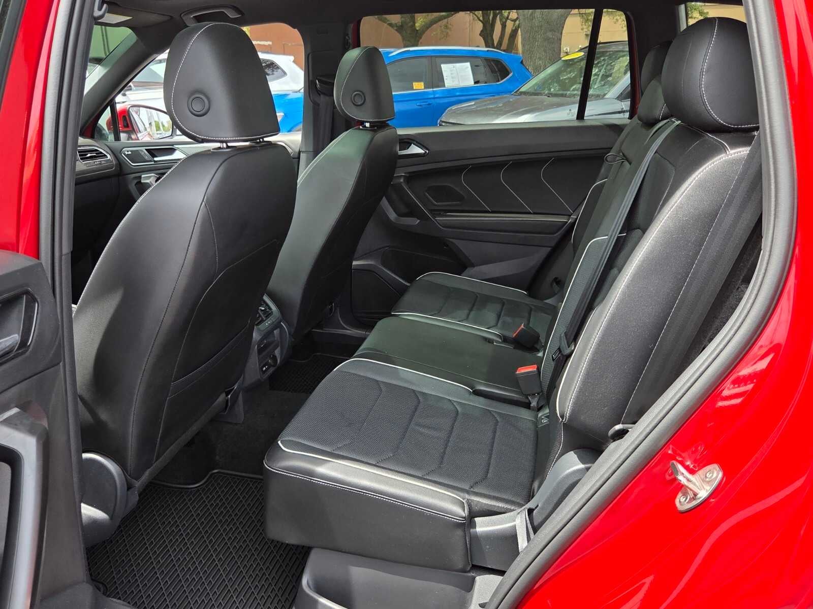 2024 Volkswagen Tiguan SEL R-Line