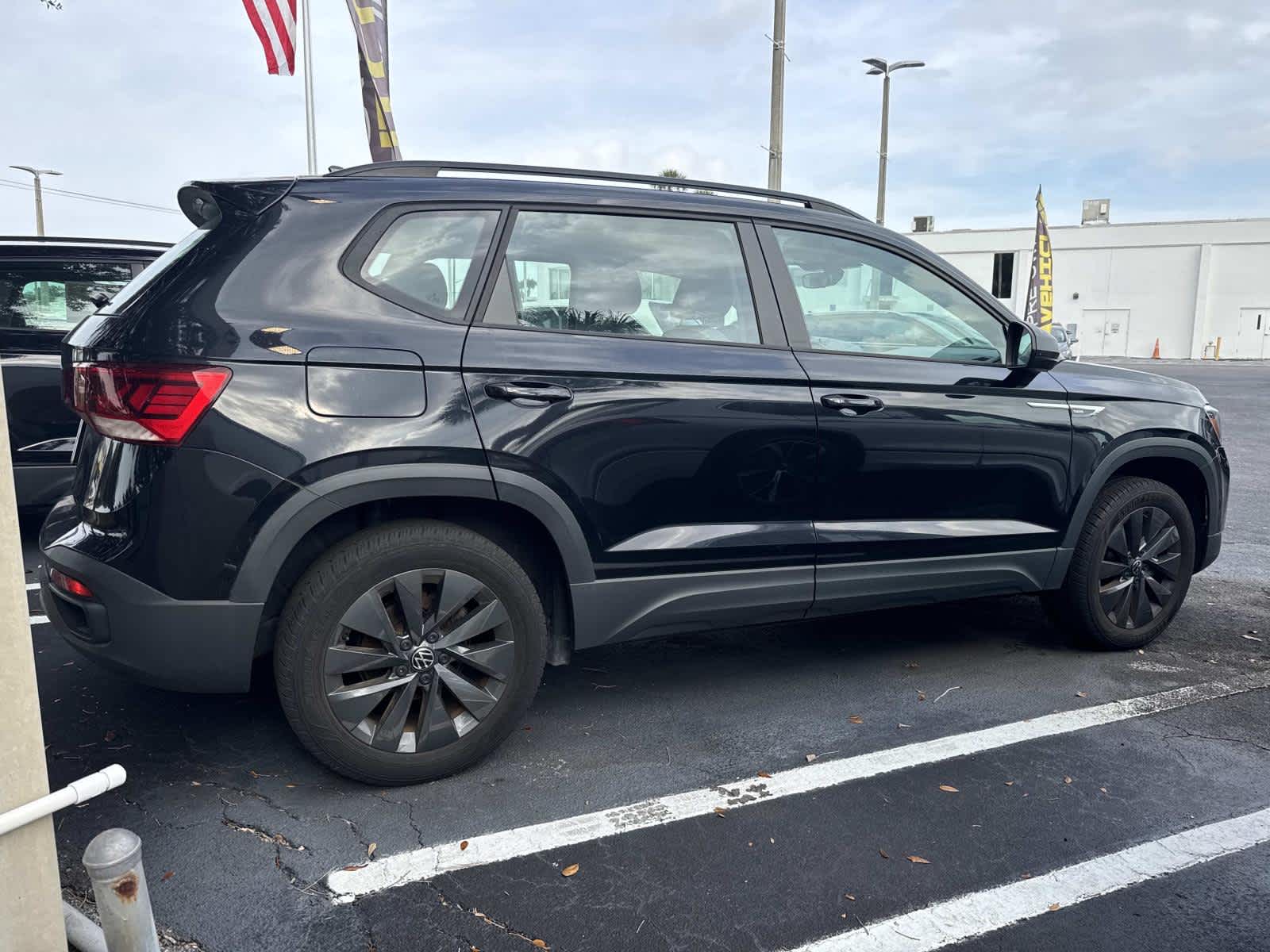 2023 Volkswagen Taos S