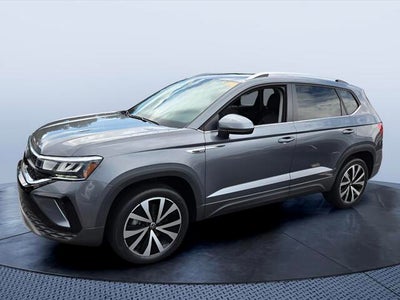 2023 Volkswagen Taos SE