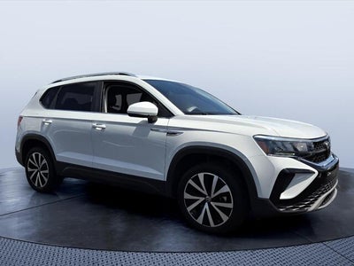 2023 Volkswagen Taos SE
