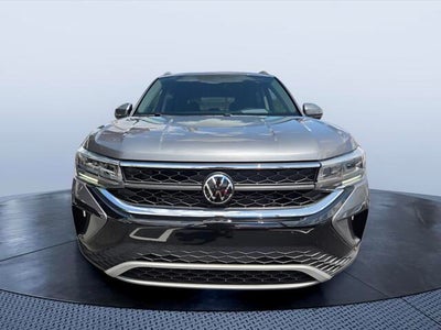 2023 Volkswagen Taos SE