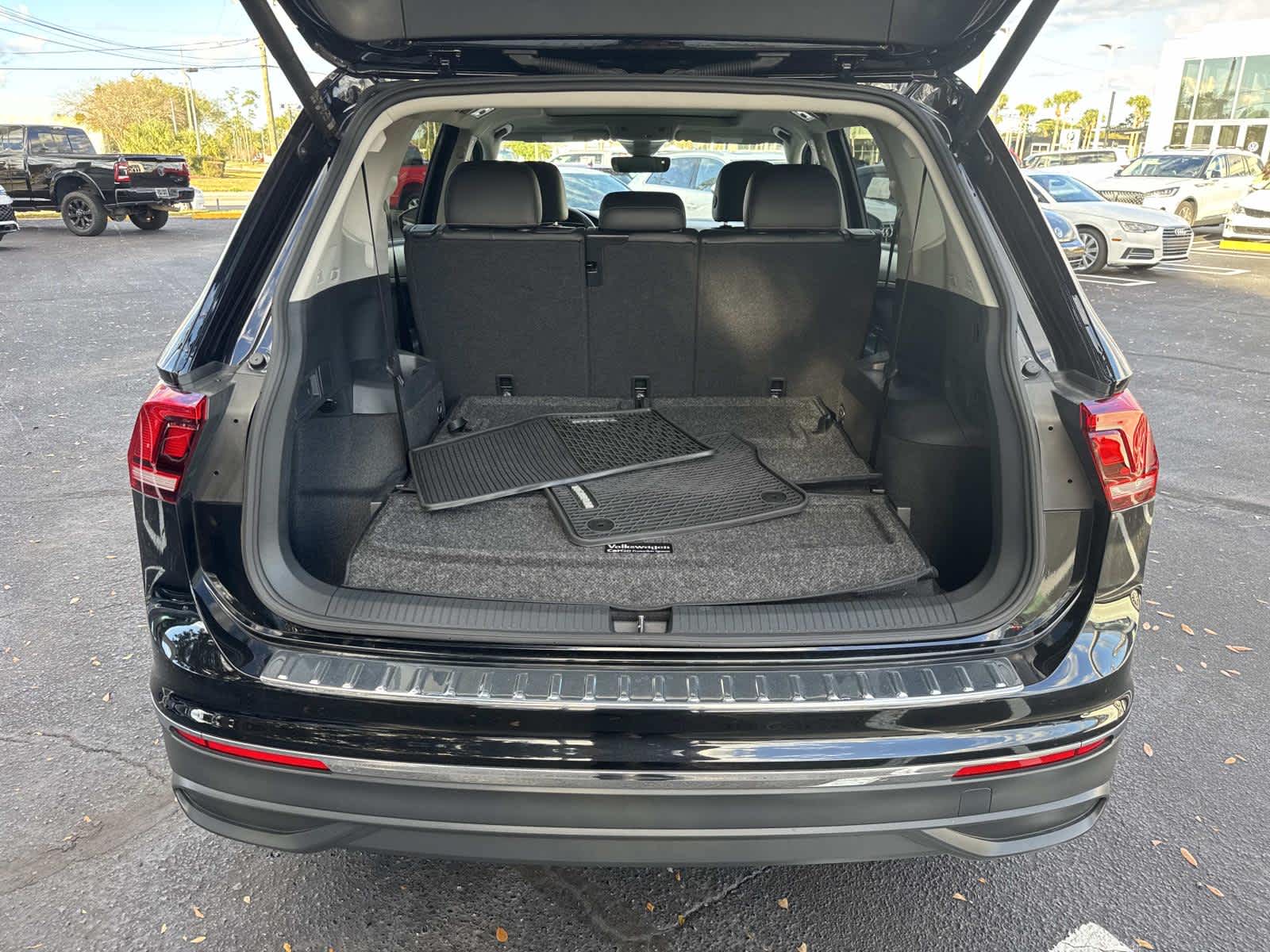 2024 Volkswagen Tiguan Wolfsburg Edition