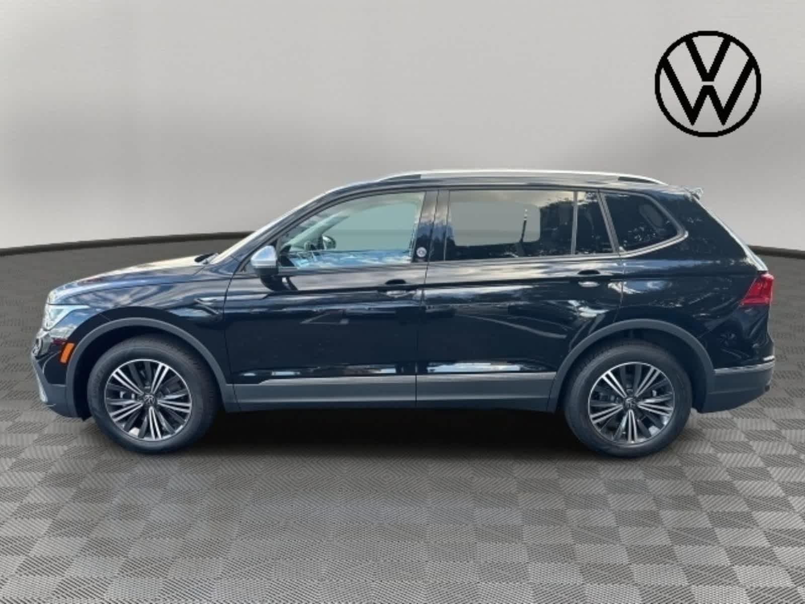 2024 Volkswagen Tiguan Wolfsburg Edition