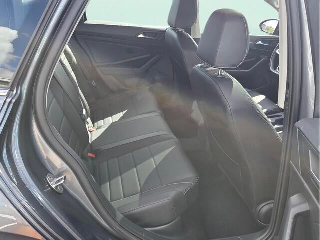 2023 Volkswagen Jetta SE
