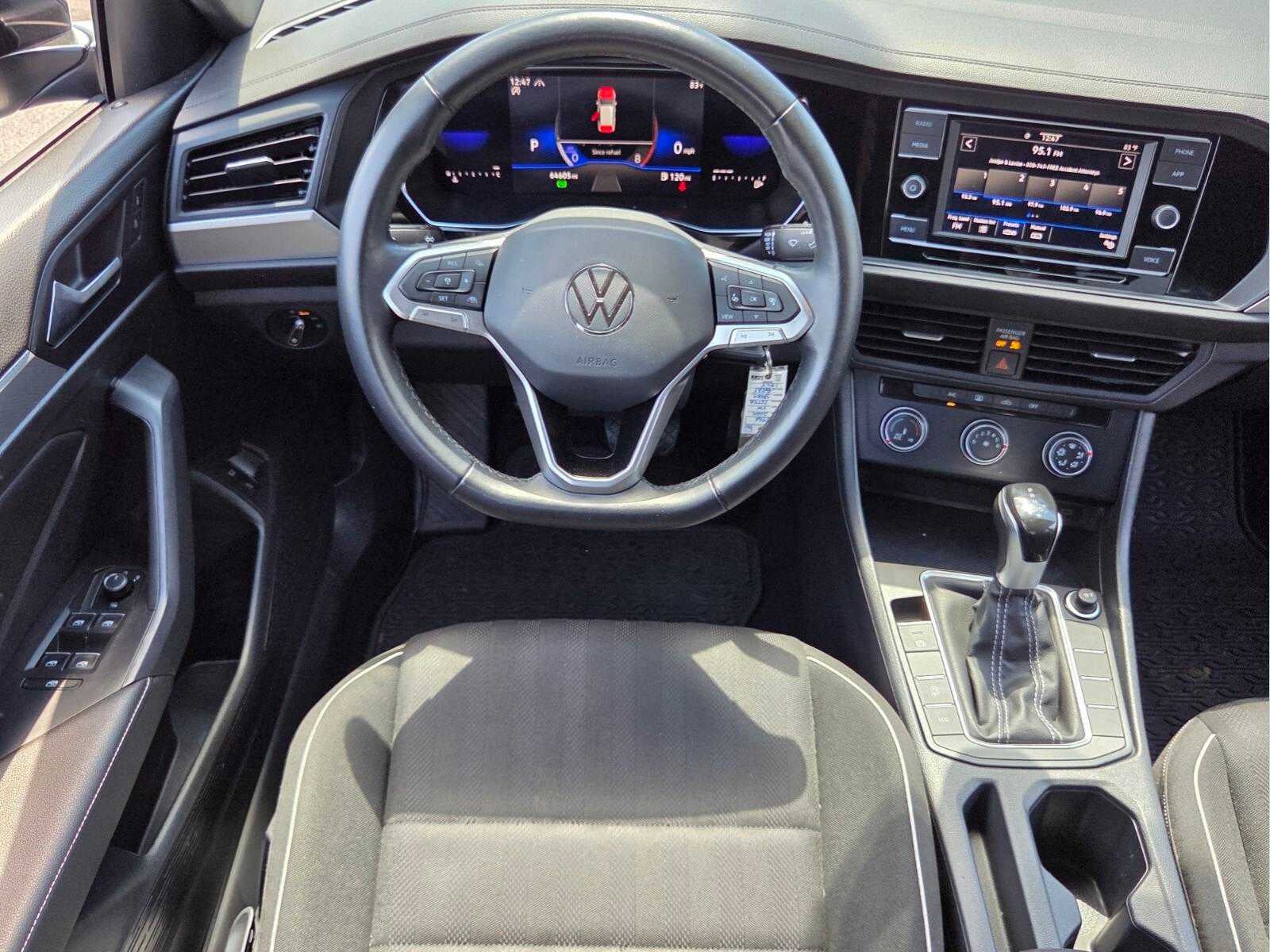 2022 Volkswagen Jetta Sport