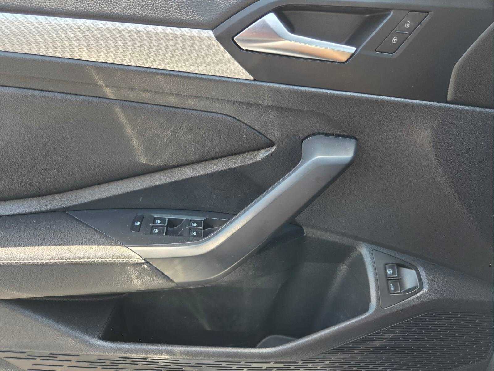 2022 Volkswagen Jetta Sport