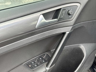 2021 Volkswagen Golf TSI