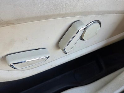 2015 Lincoln MKC Base
