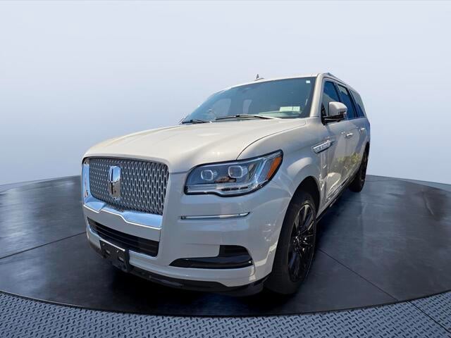 2023 Lincoln Navigator L Reserve