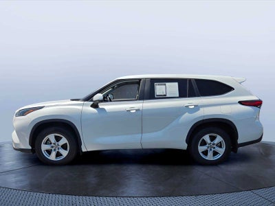 2023 Toyota Highlander LE
