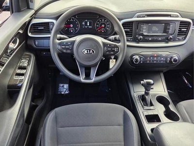 2018 Kia Sorento L