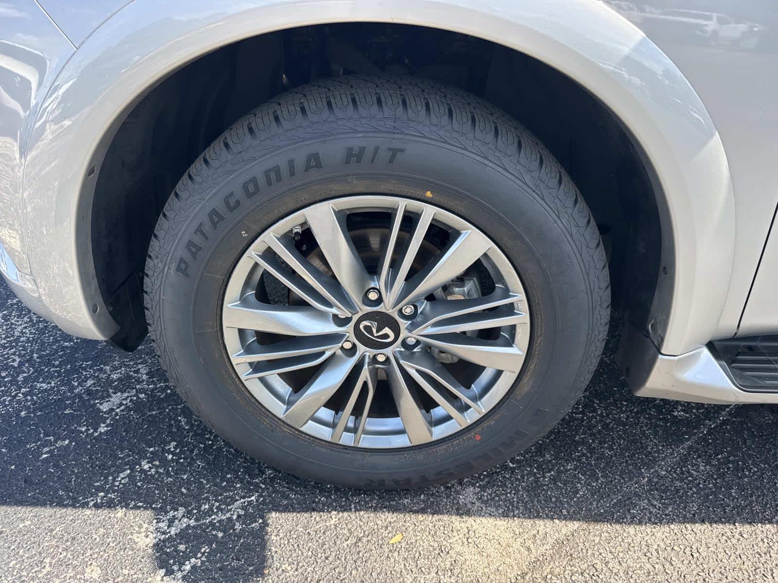 2022 INFINITI QX80 LUXE