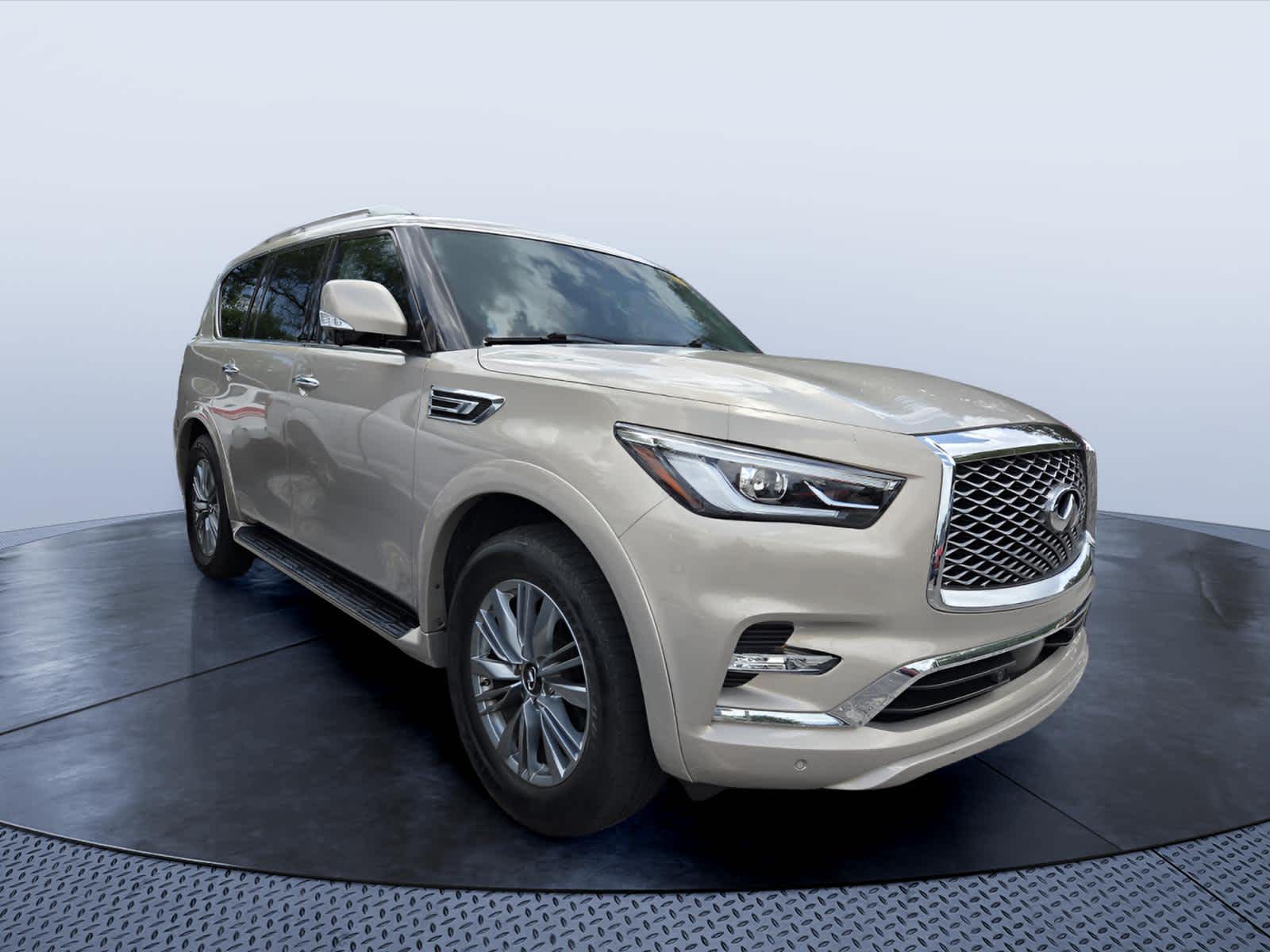 2023 INFINITI QX80 Luxe's photo