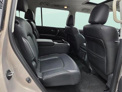 2023 INFINITI QX80 LUXE