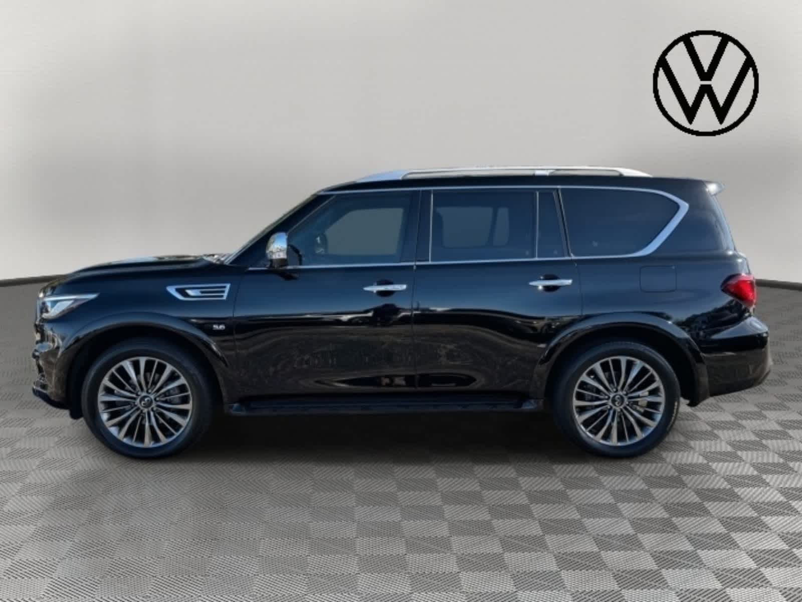 2019 INFINITI QX80 LUXE