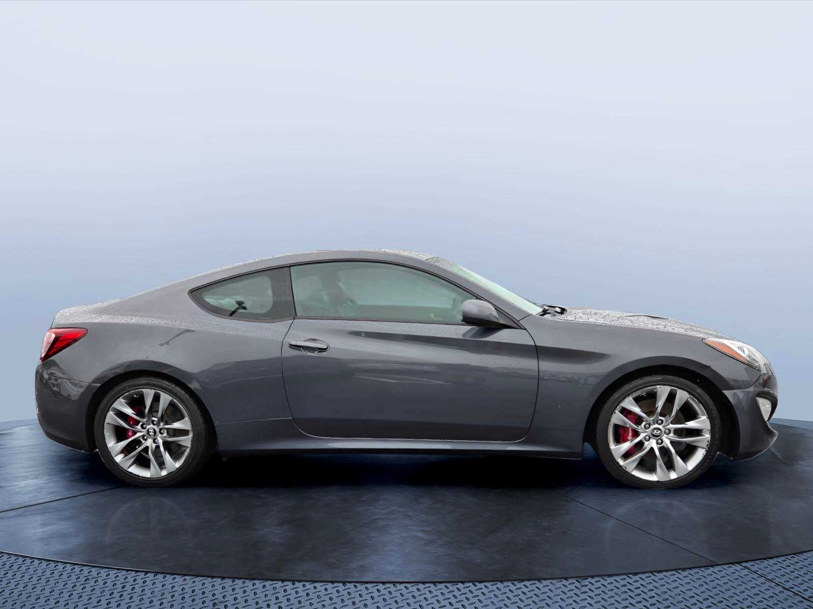 2014 Hyundai Genesis Coupe 2.0T R-Spec