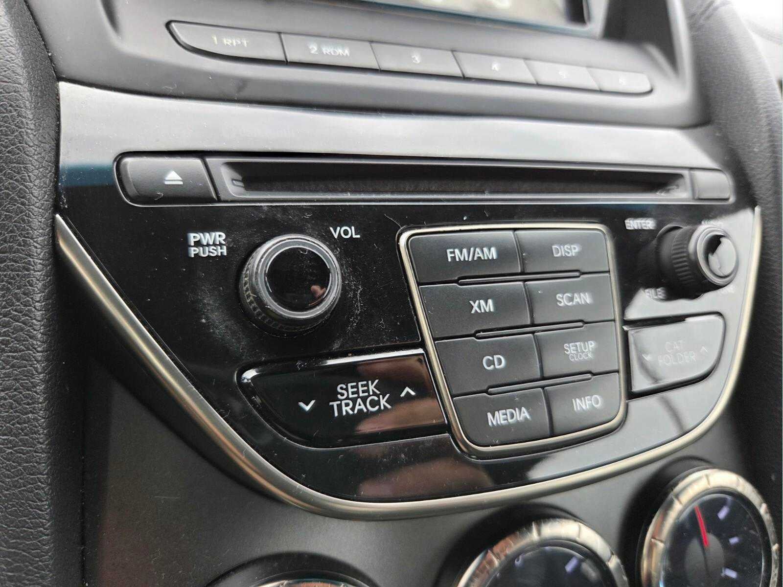 2014 Hyundai Genesis Coupe 2.0T R-Spec