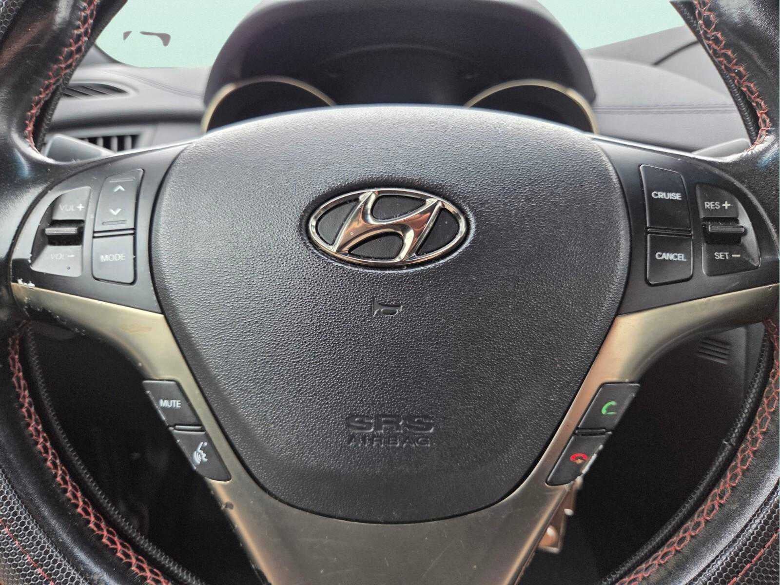 2014 Hyundai Genesis Coupe 2.0T R-Spec