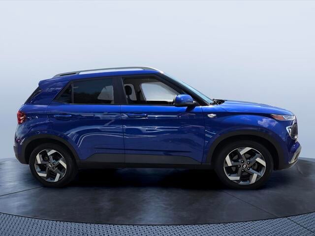 2021 Hyundai Venue SEL