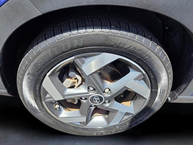 2021 Hyundai Venue SEL