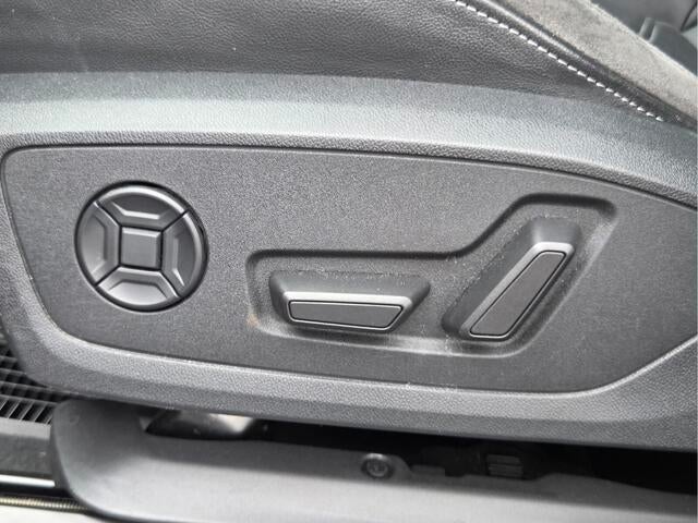 2022 Audi Q3 S line Premium Plus