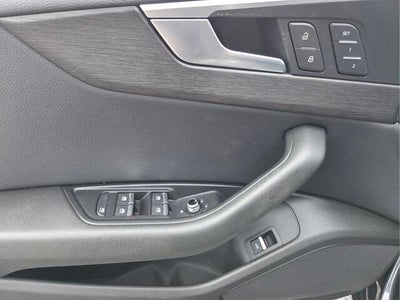 2017 Audi A4 ultra Premium