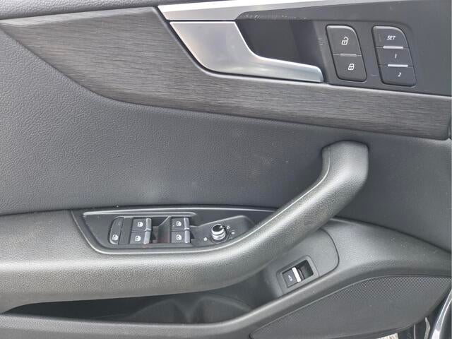 2017 Audi A4 ultra Premium