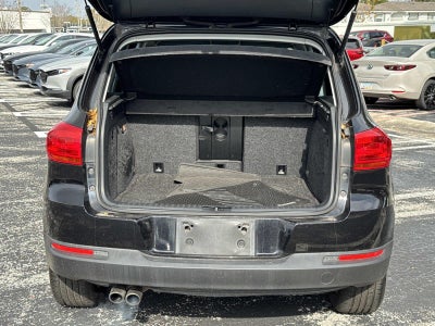 2017 Volkswagen Tiguan Base