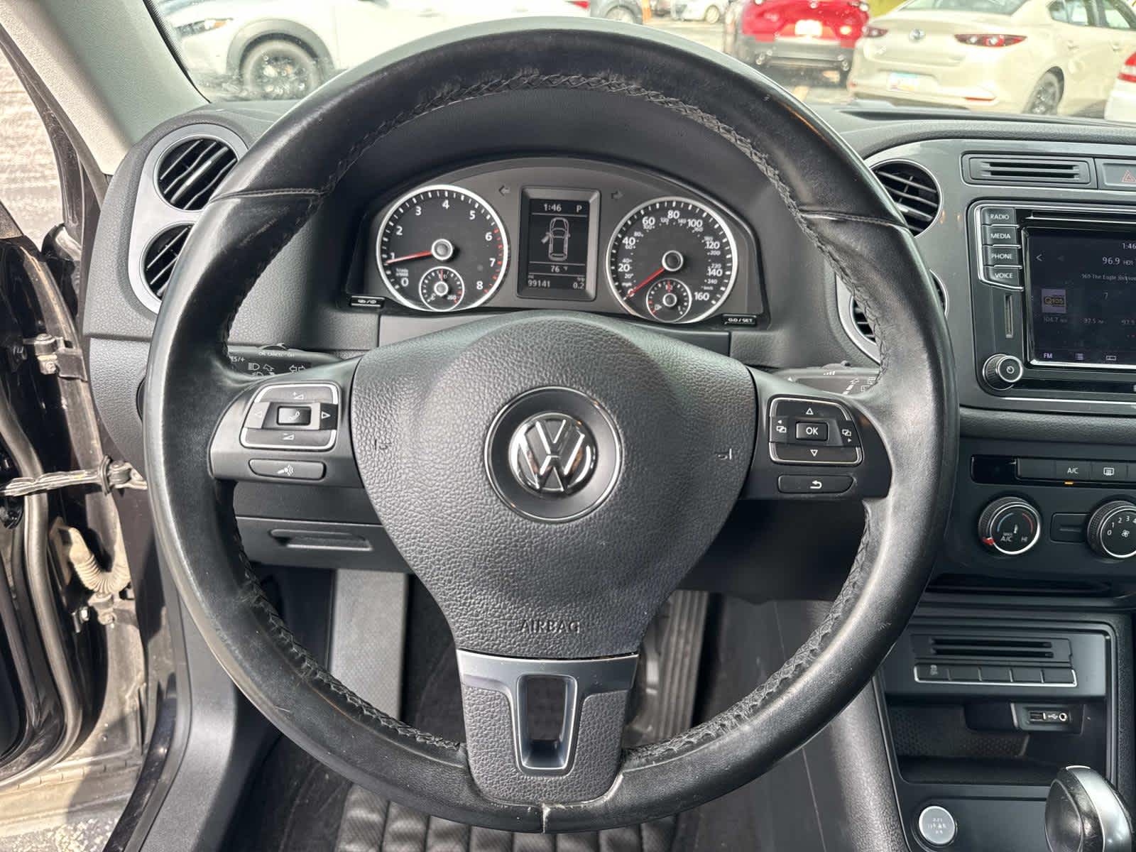 2017 Volkswagen Tiguan Base