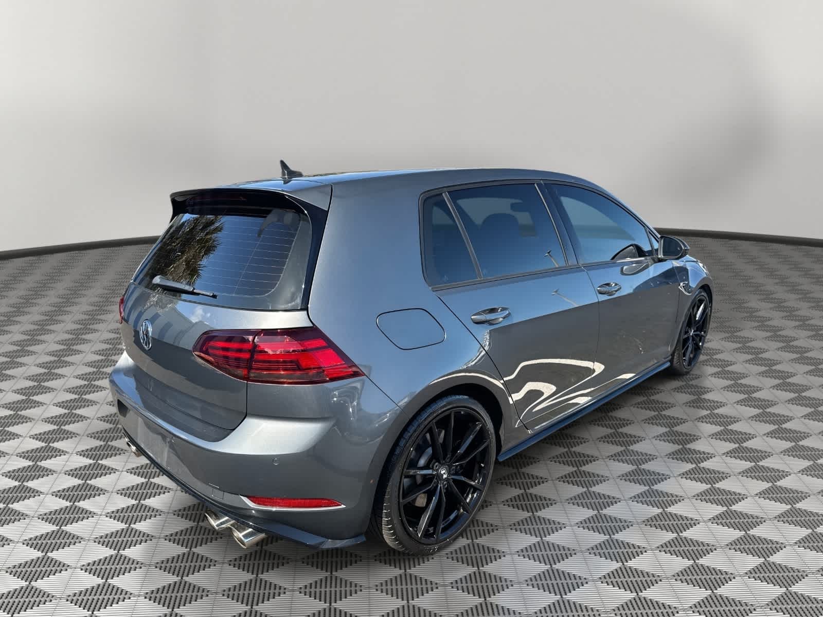 2019 Volkswagen Golf R Base