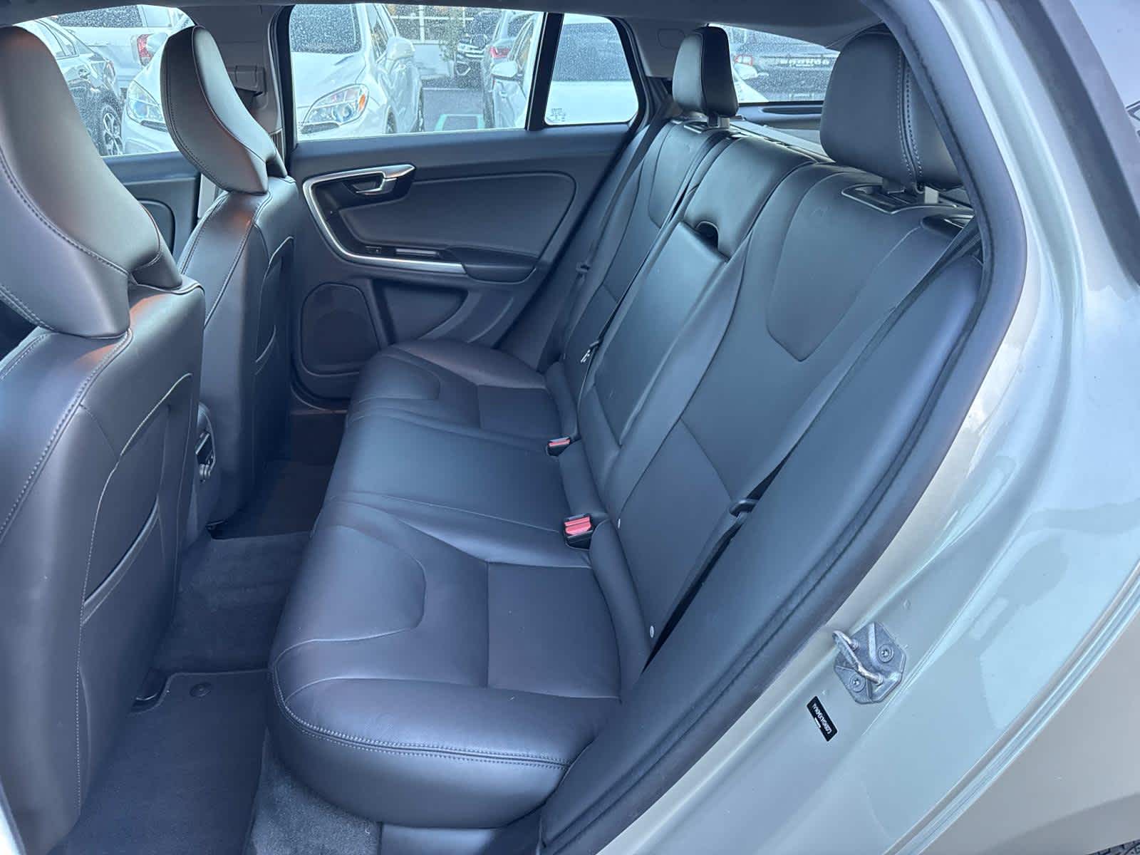 2017 Volvo V60 Premier