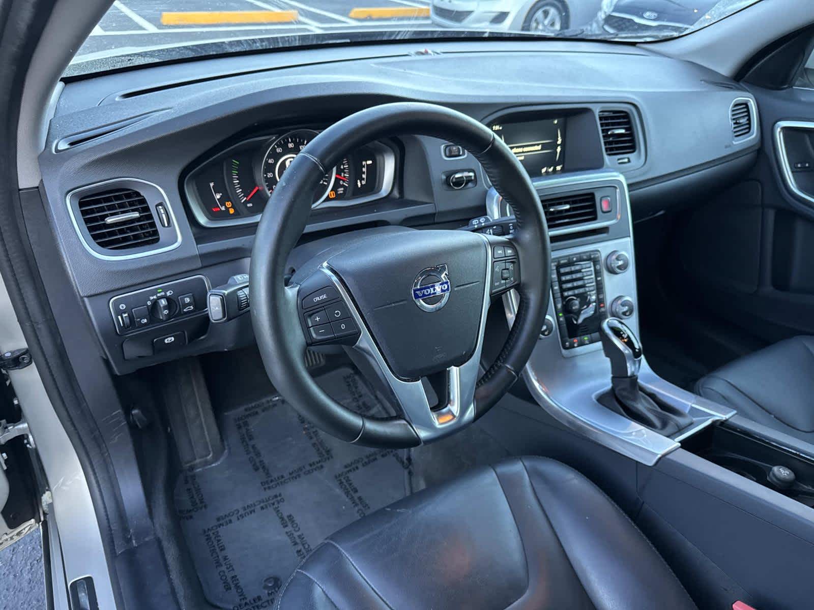 2017 Volvo V60 Premier