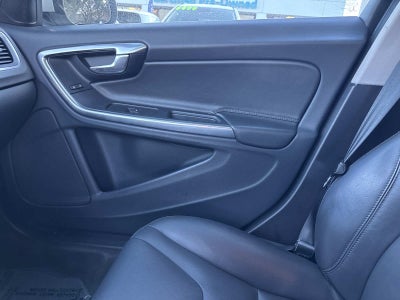 2017 Volvo V60 Premier