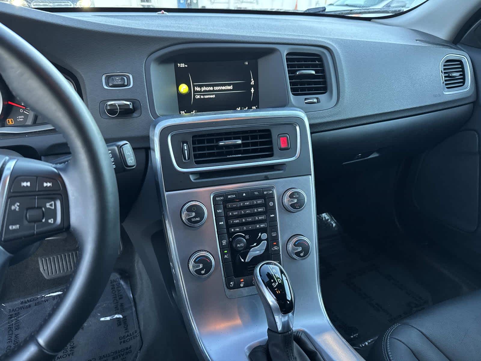 2017 Volvo V60 Premier