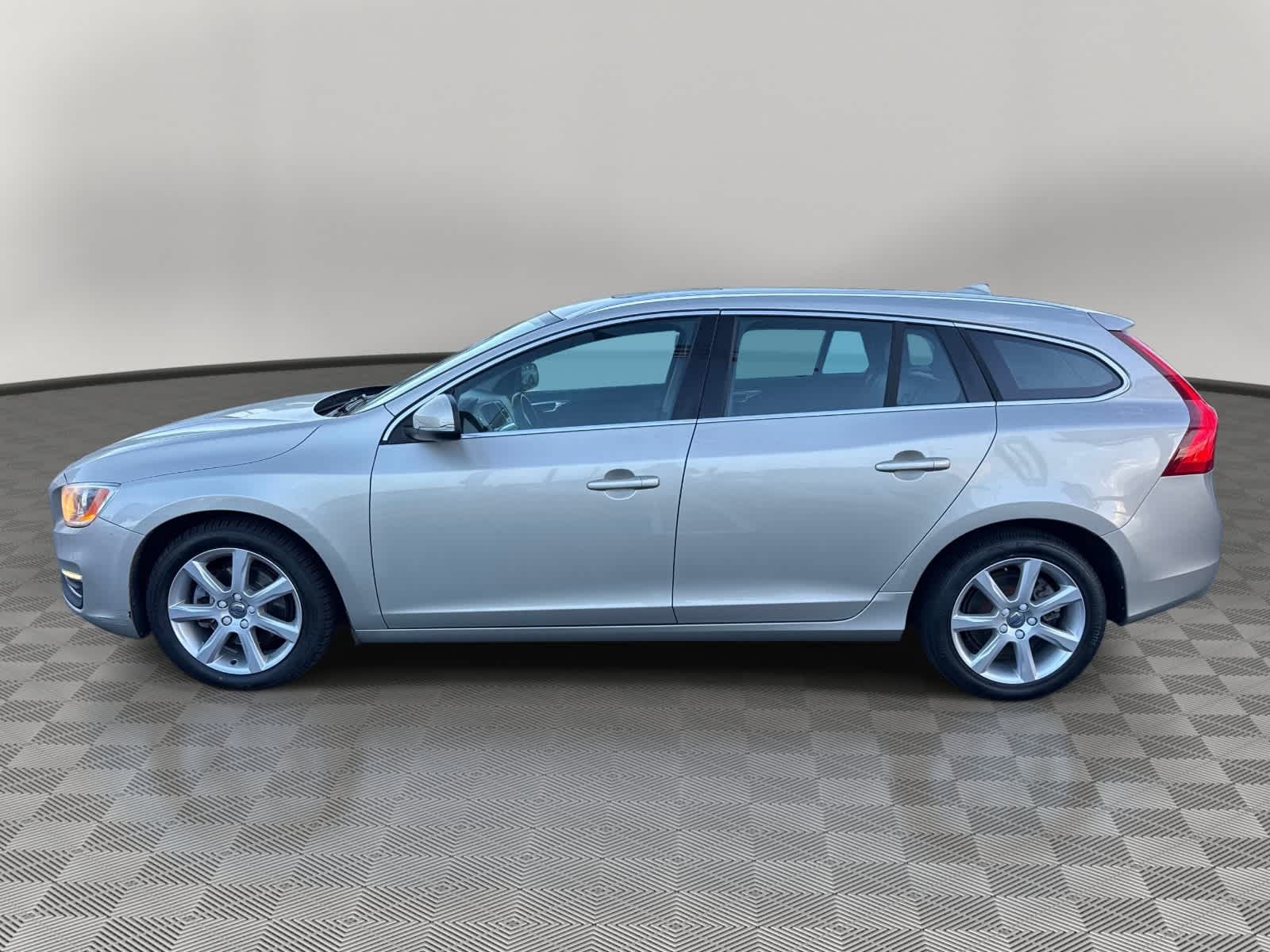 2017 Volvo V60 Premier