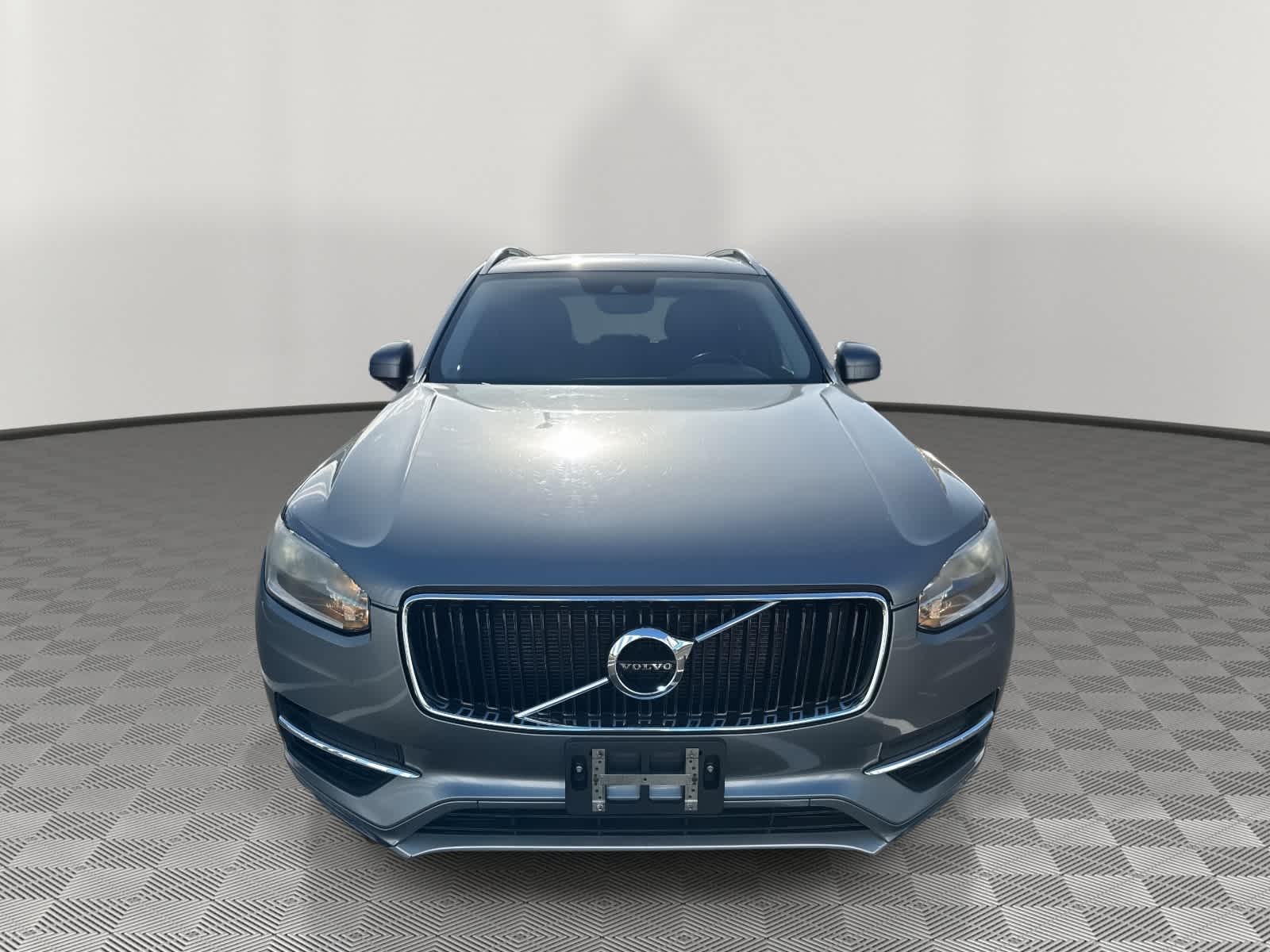 2016 Volvo XC90 T5 Momentum