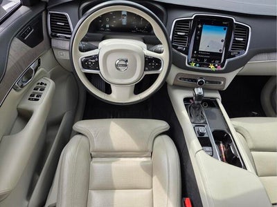 2022 Volvo XC90 Inscription