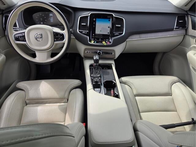 2022 Volvo XC90 Inscription