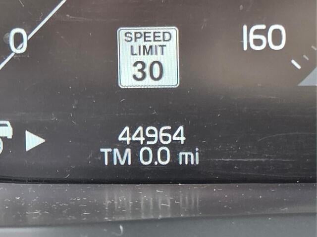 2022 Volvo XC90 Inscription