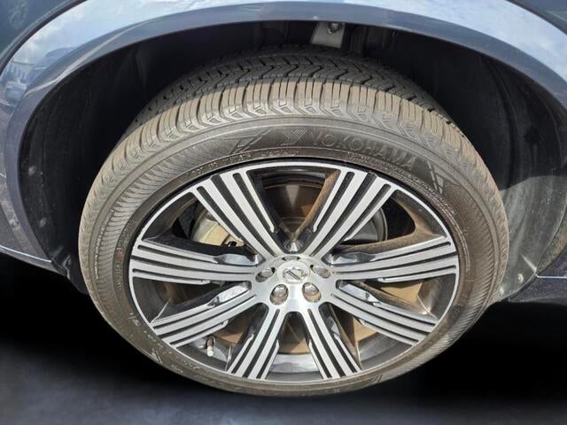 2022 Volvo XC90 Inscription