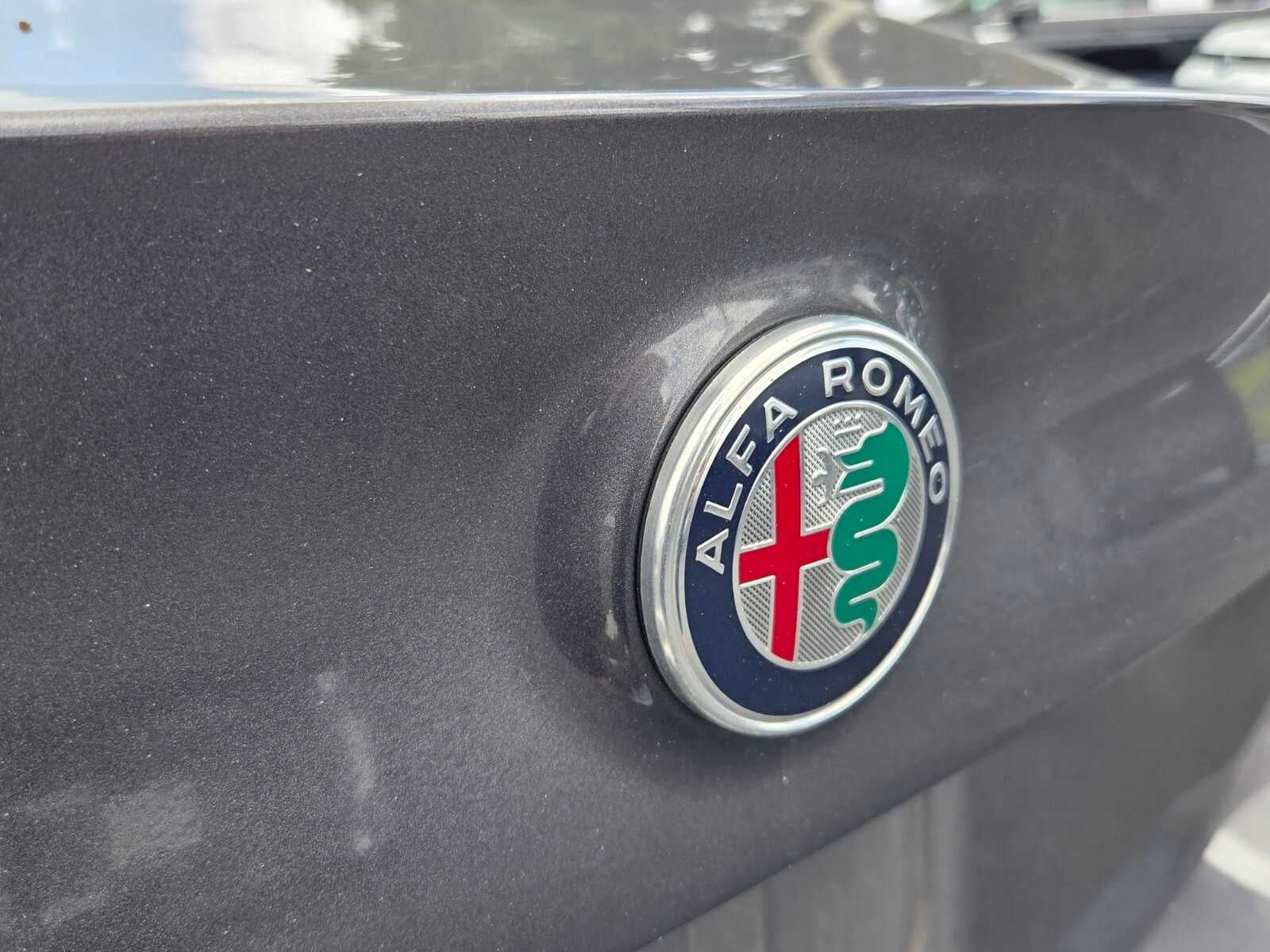 2020 Alfa Romeo Giulia Base