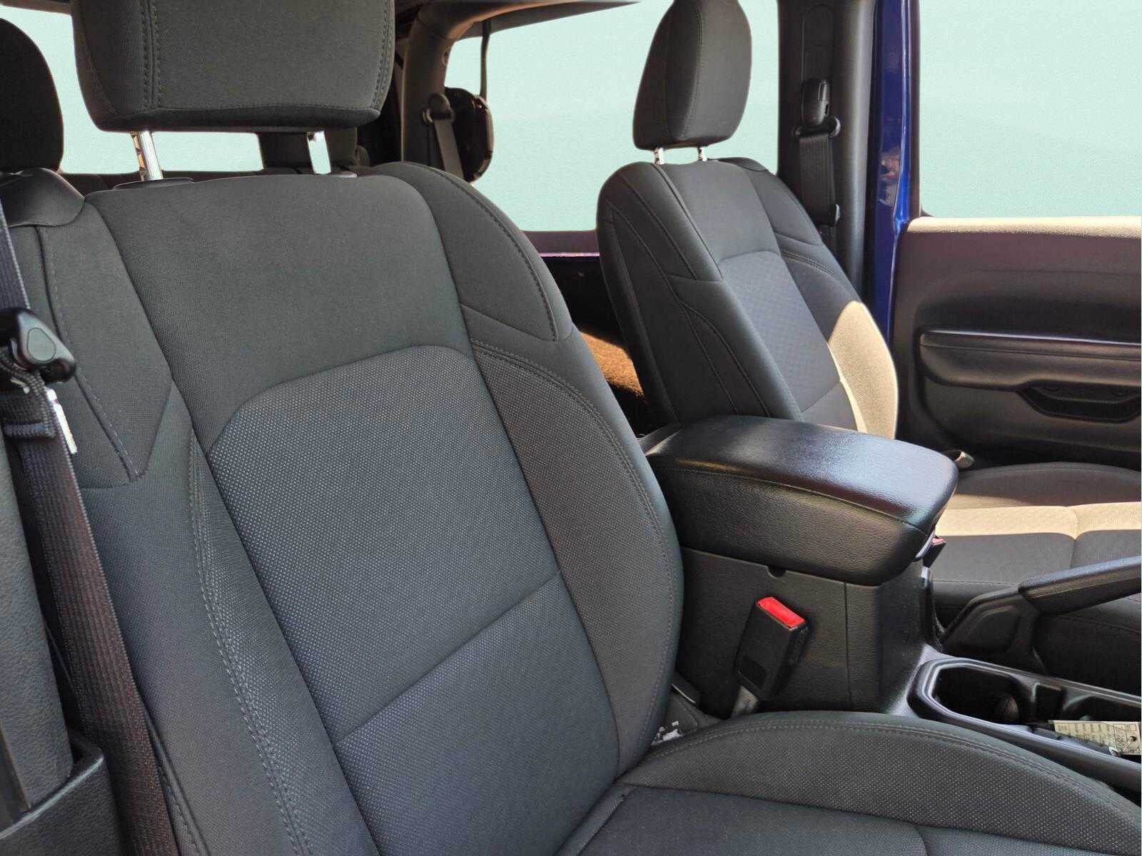 2020 Jeep Wrangler Sport