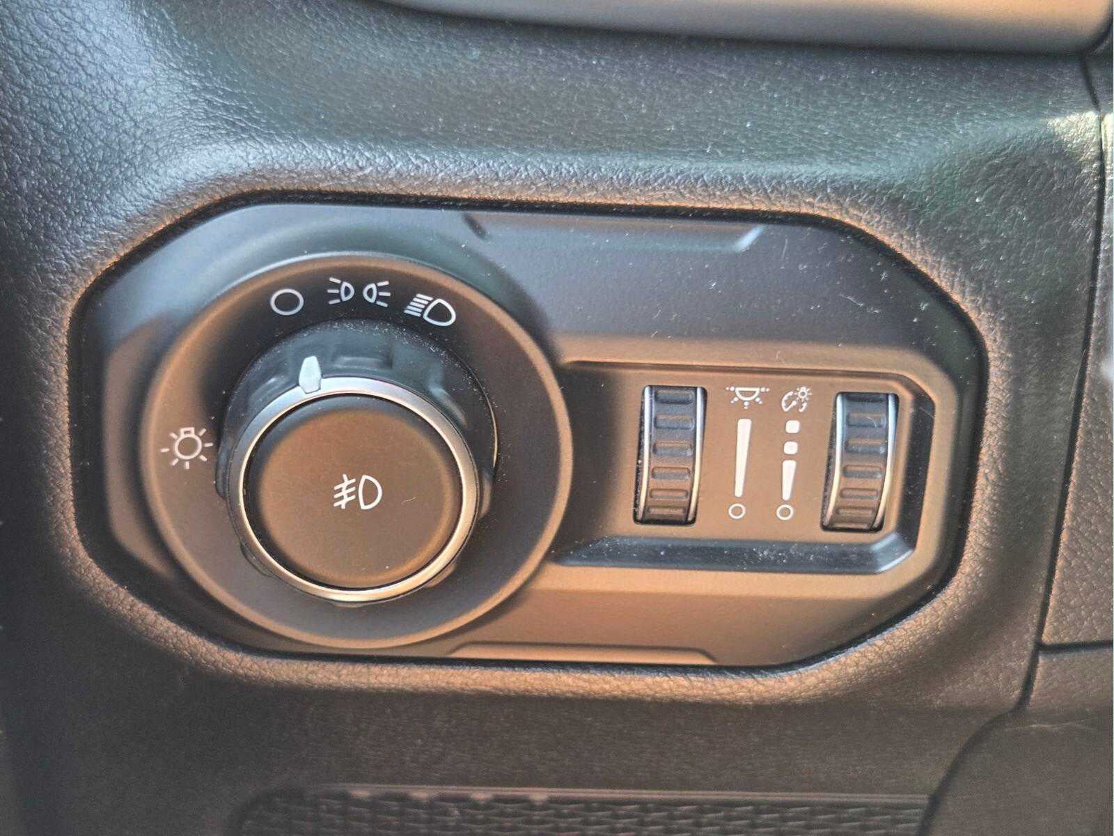 2020 Jeep Wrangler Sport
